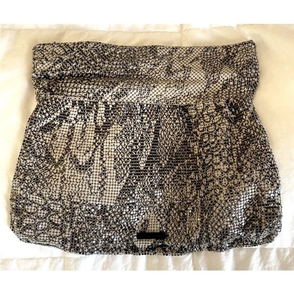 Women BCBG  Maxazria Beaded Clutch Purse Heavy Sequined Zip Animal Print 10 x 10 - Picture 2 of 6